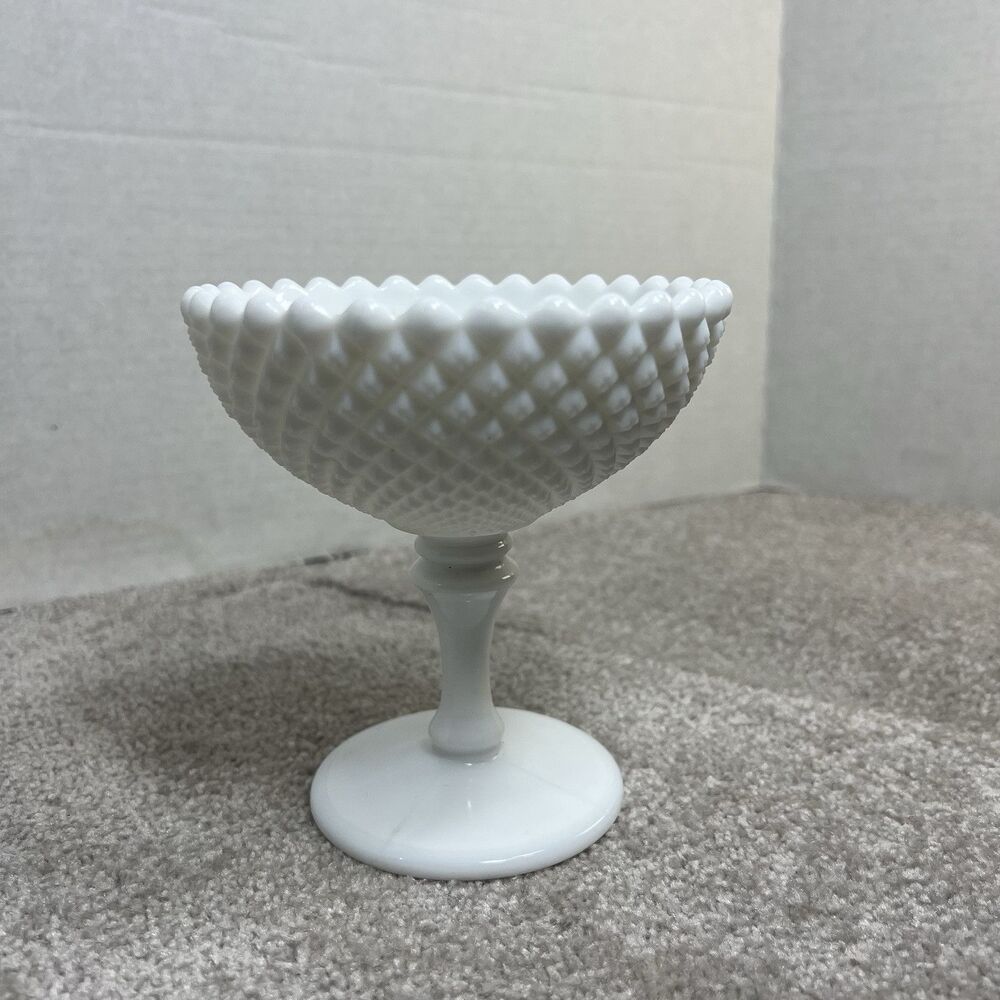 Vintage Westmoreland Milk Glass Diamond Open Candy/Trinket Dish
